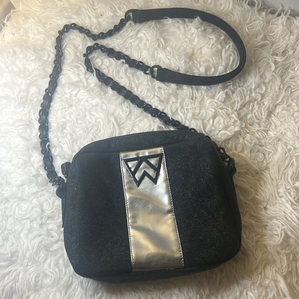 KELLY WYNNE velvet crossbody bag